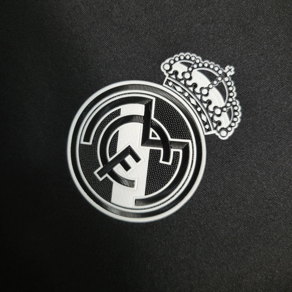 Jersey Retro Real Madrid 2016 III Fan Longsleeve