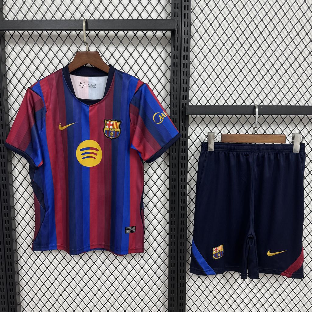 Kids Kit Barcelona 2026/27 I Fan