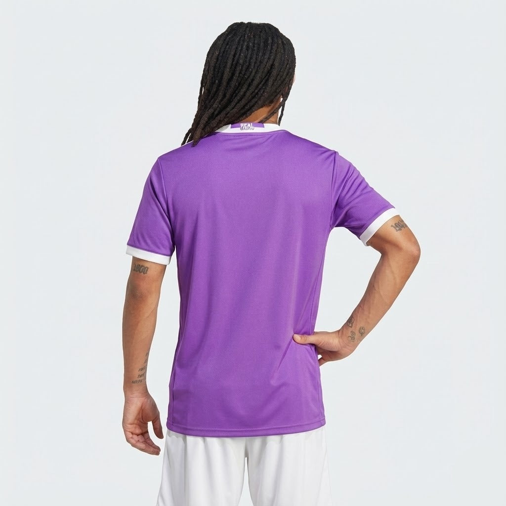 Jersey Retro Real Madrid 2017 III Fan