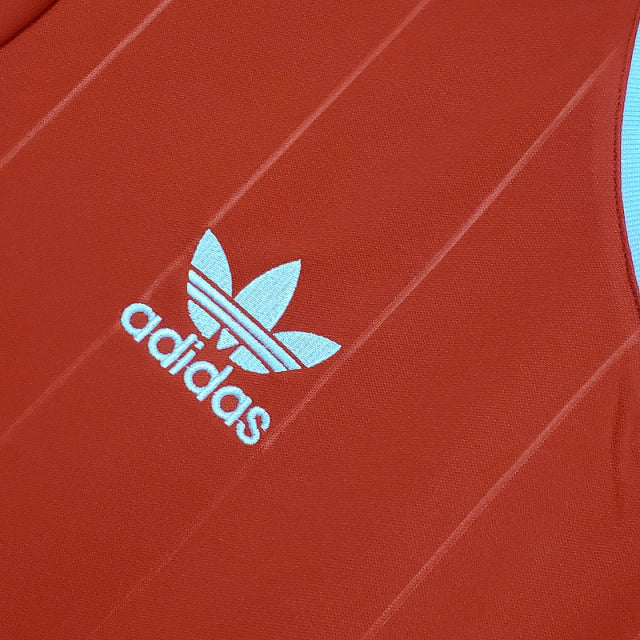 Jersey Retro Manchester United 1983 Fan