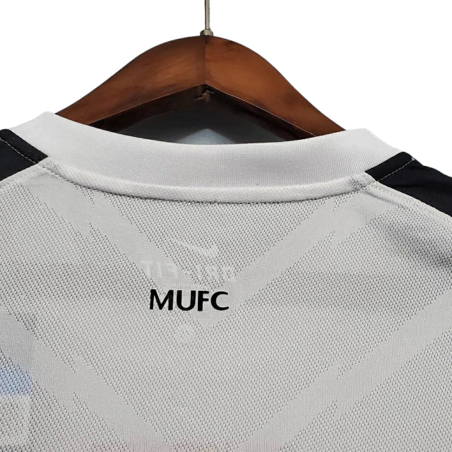 Jersey Retro Manchester United 2010 Fan