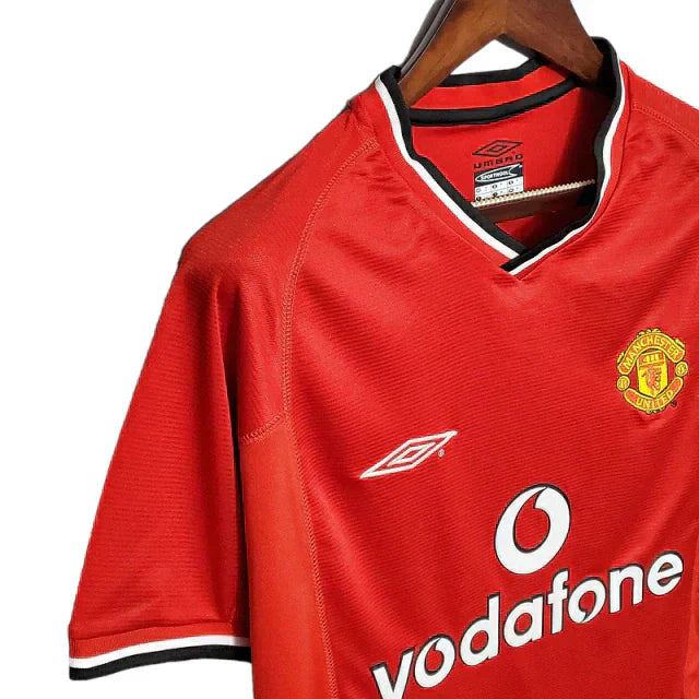 Jersey Retro Manchester United 2000 Fan