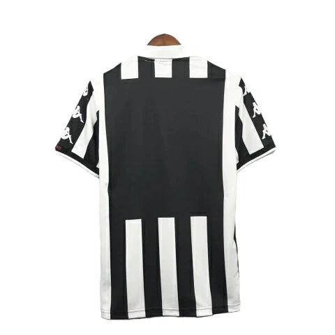 Jersey Retro Juventus 2011 Fan